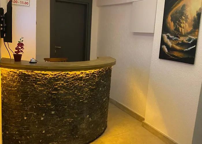 Uyar & Habitación en casa particular